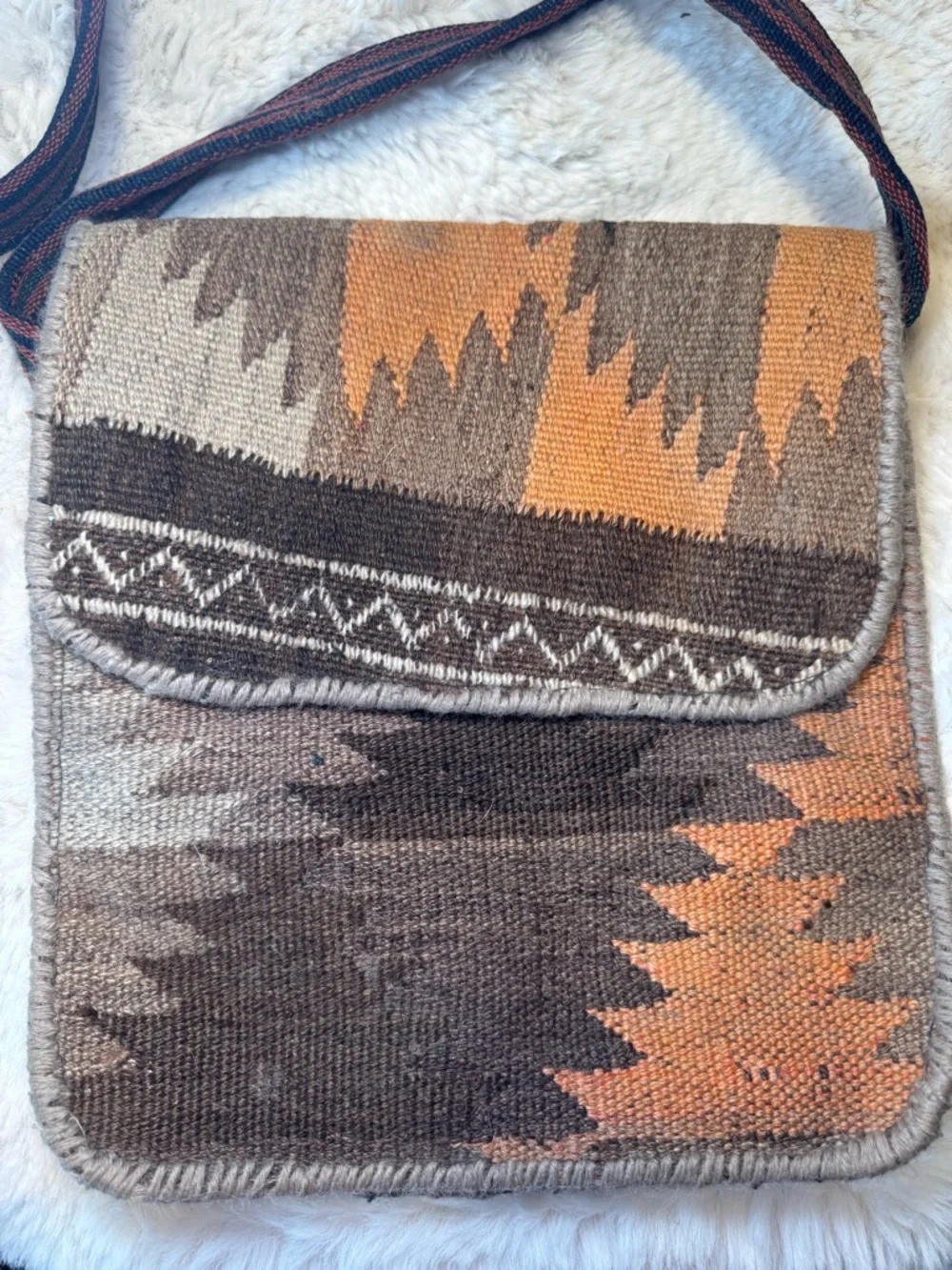 Vintage bohemian southwestern wool crossbody woven bag festival hippy Aztec boho